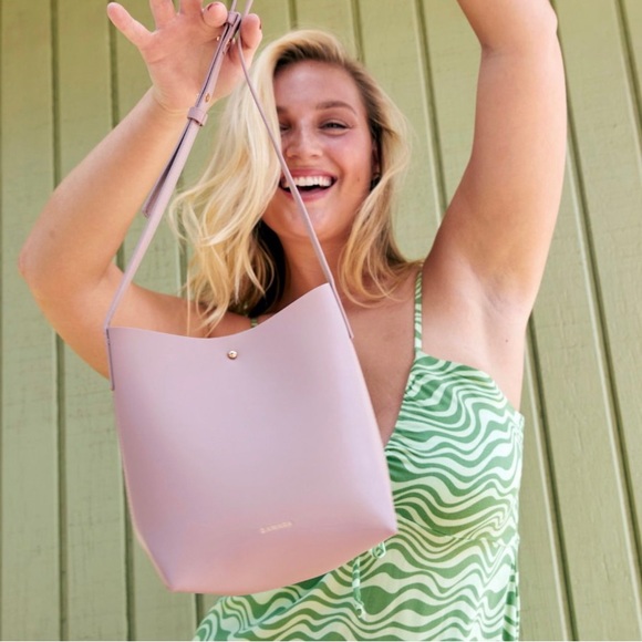 Samara Bags Brand New Samara Shoulder Bag Peony Poshmark